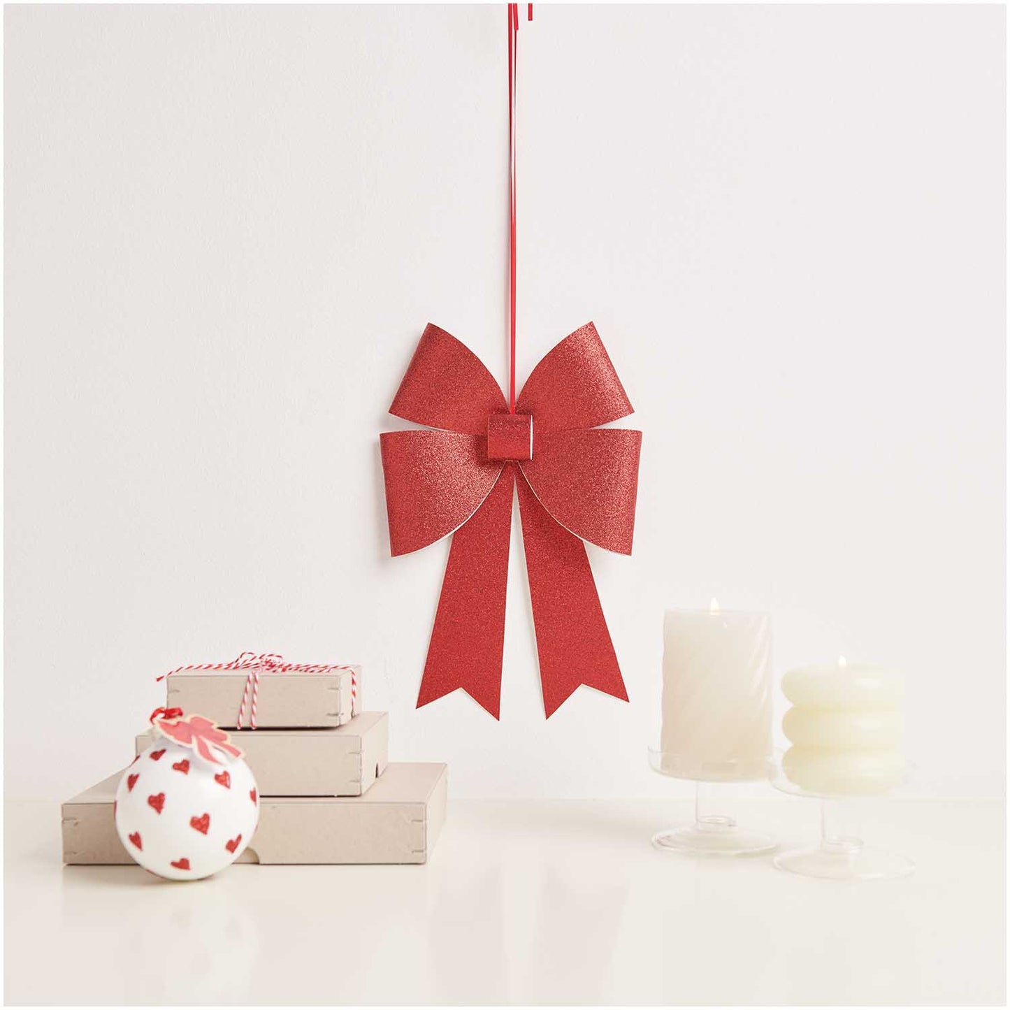 Bow decoration XL Rico Design - glitter red