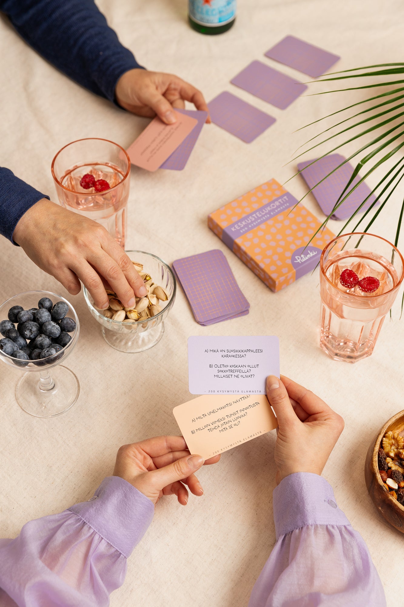 Discussion cards Putinki - 200 questions about life